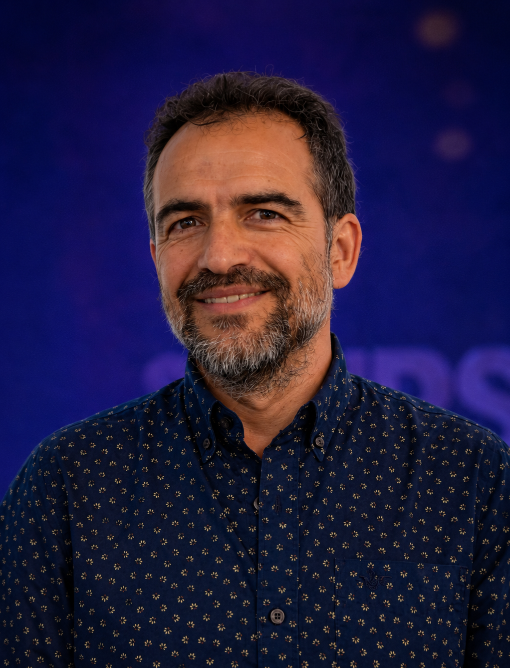 Dr. Cristian Bellei Universidad de Chile